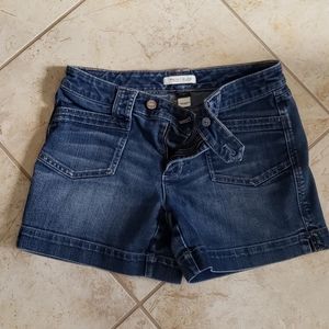 White House Black Market size 4 jean shorts